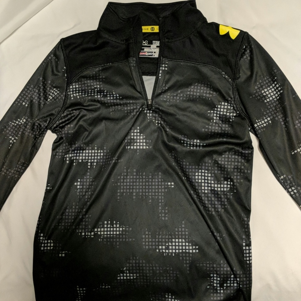 Under armour heat gear pull over